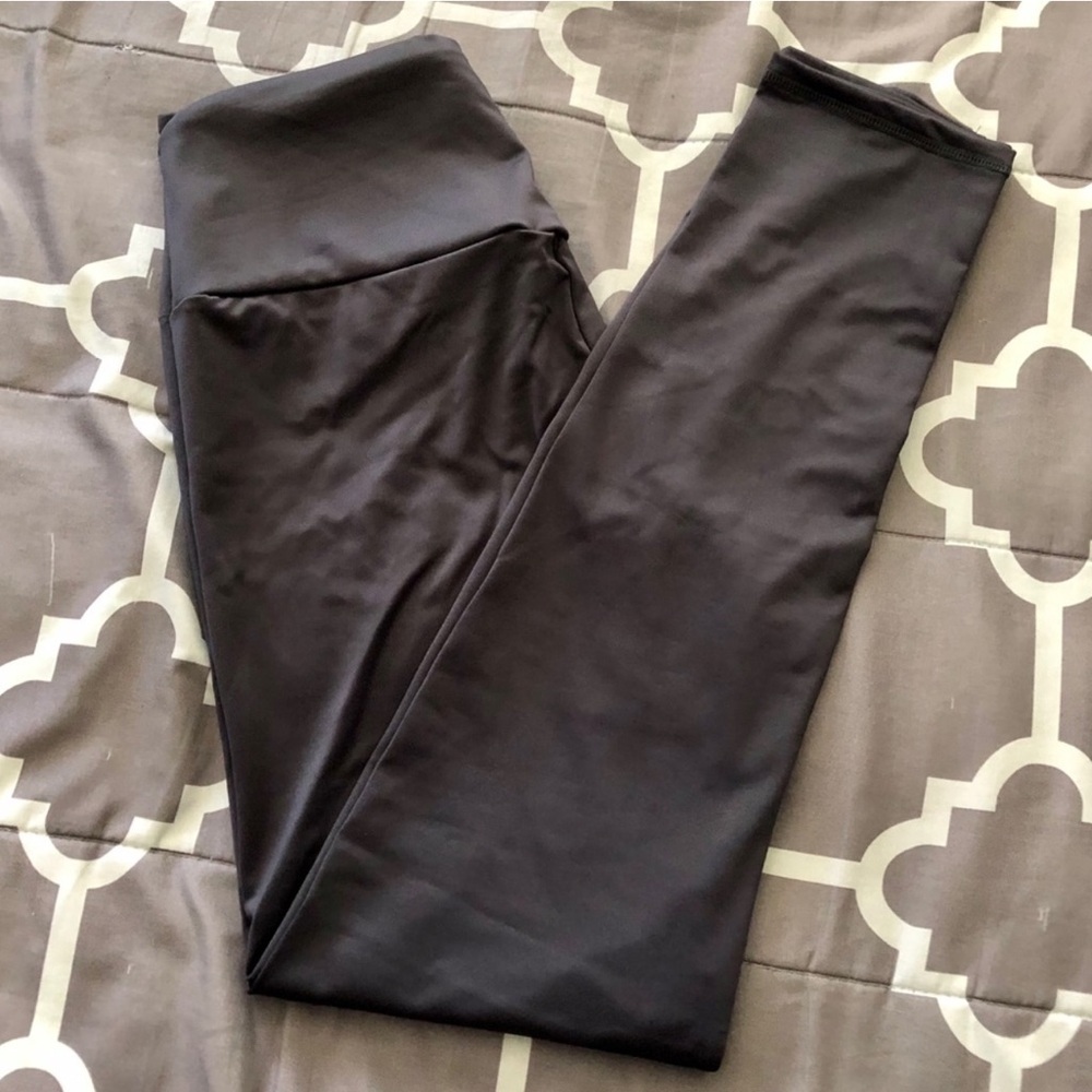 Everyday High-Waist Dark Grey Leggings